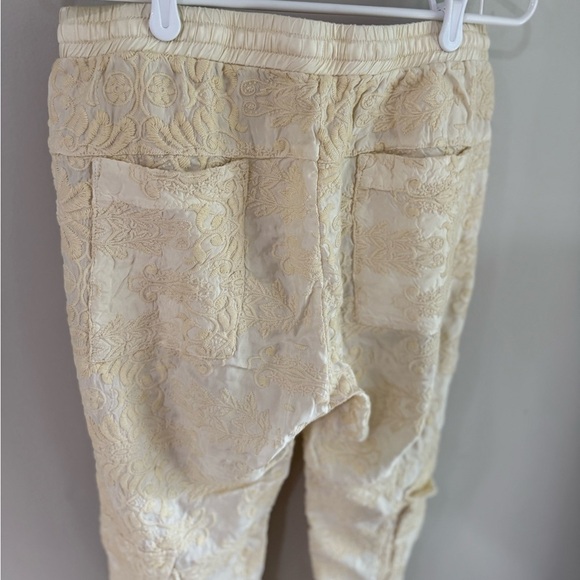 Johnny Was Love Pull On Embroidered Cargo Pants - Off White/Cream - Size Small - Picture 8 of 16